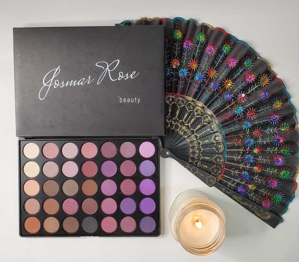 <transcy>Paleta de sombras de ojos Smooth Velvet</transcy>