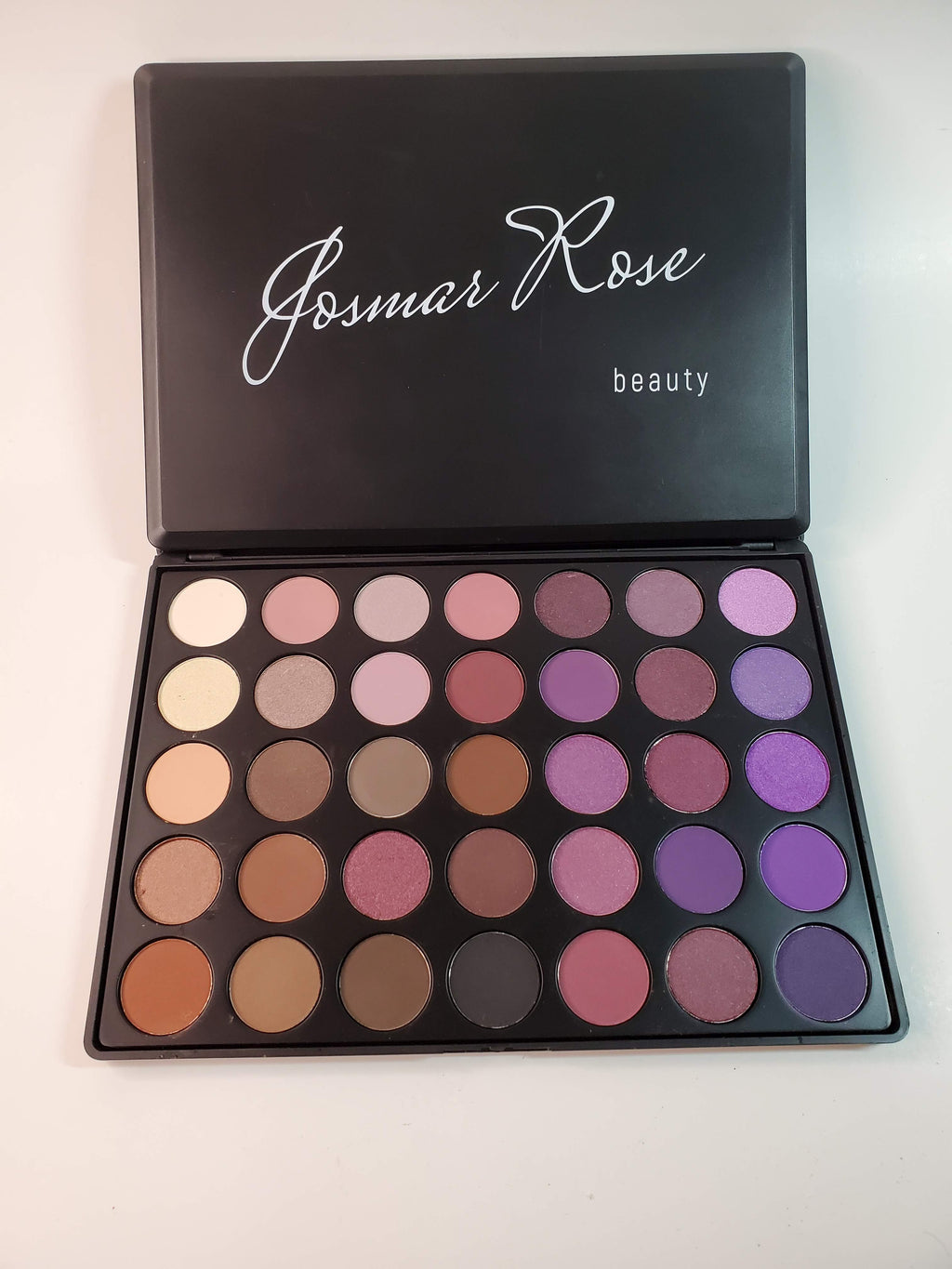 <transcy>Paleta de sombras de ojos Smooth Velvet</transcy>