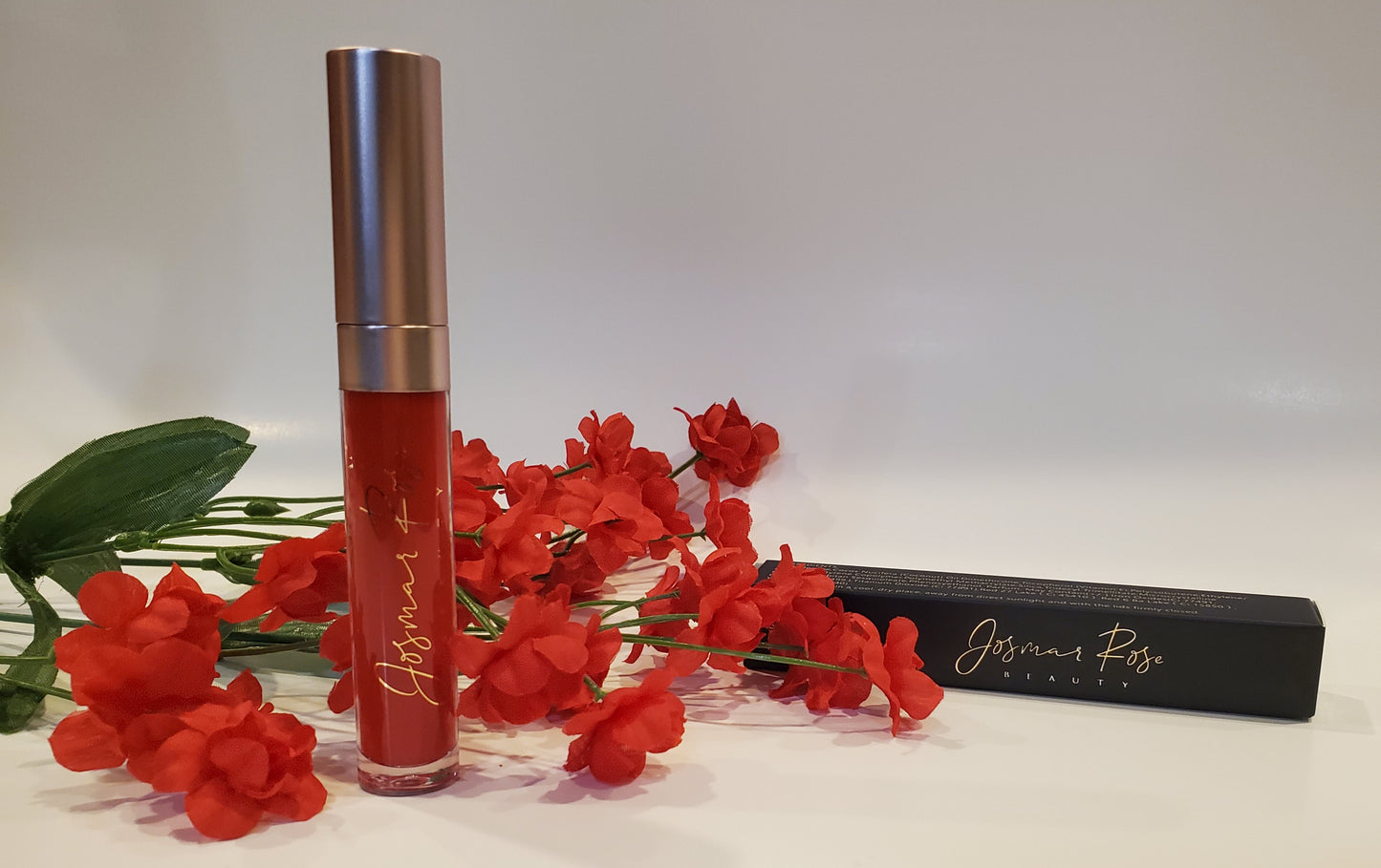 <transcy>Lápiz labial líquido Dahlia Matte</transcy>